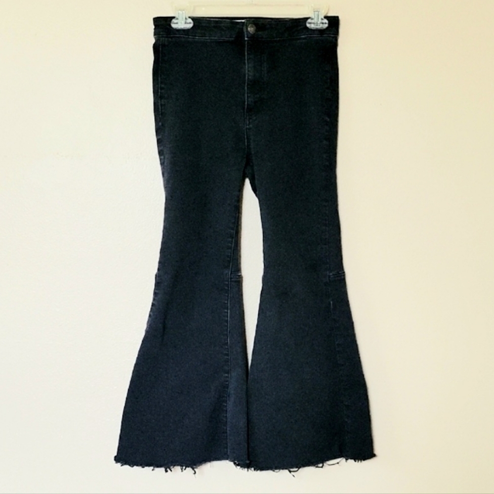 We The Free Womens Youthquake Black Crop Flare Jeans Western Boho Denim Size 27